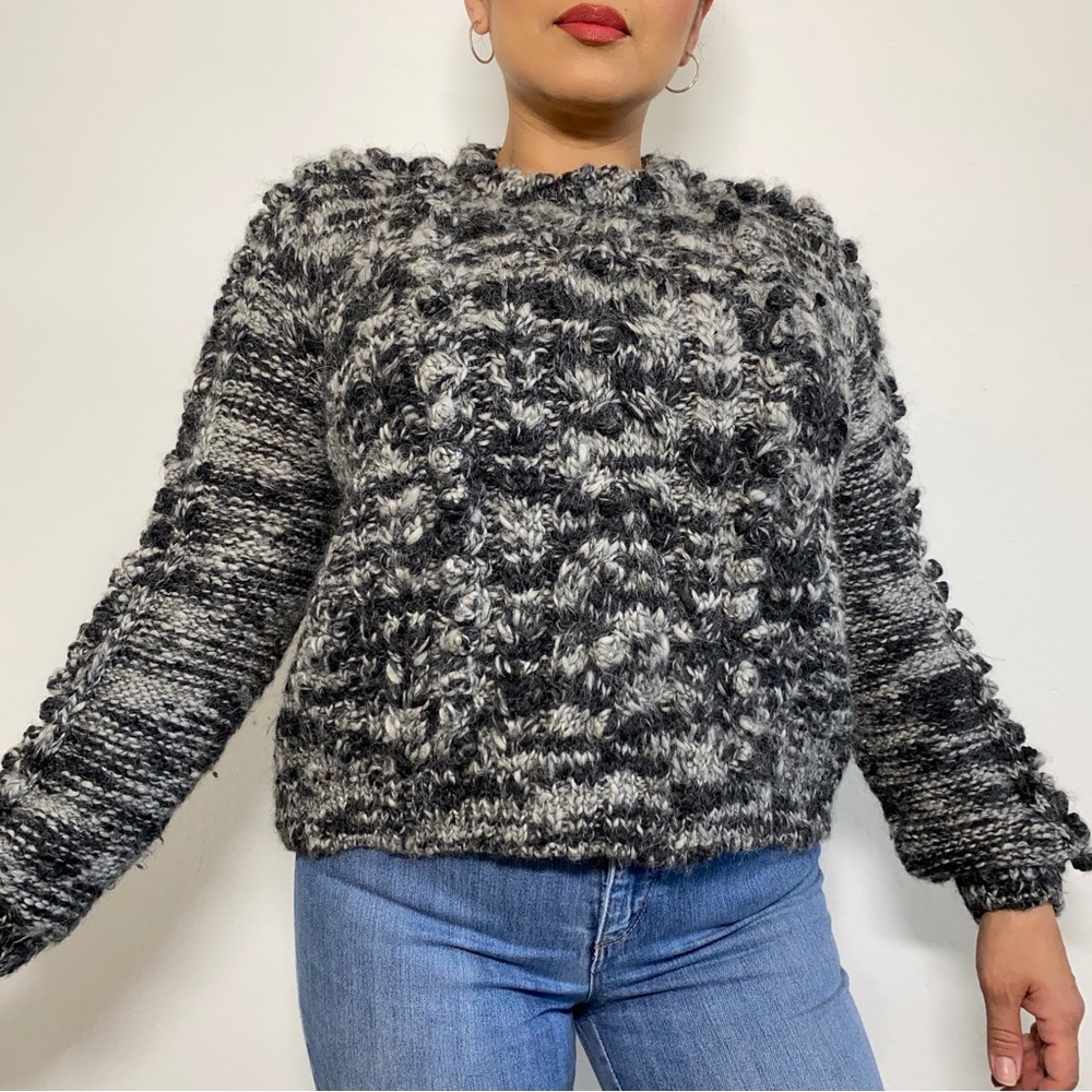 Tribune Women's L Gray Wool Ball Knit Slight Crop Sweater Pullover Mohair